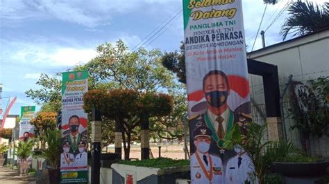 Jalanan Kota Ambon Dipenuhi Baliho Ucapan Selamat Datang Untuk Jendral
