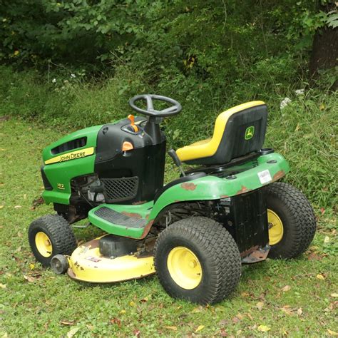 John Deere 100 Series Riding Mower With Trailer Ebth