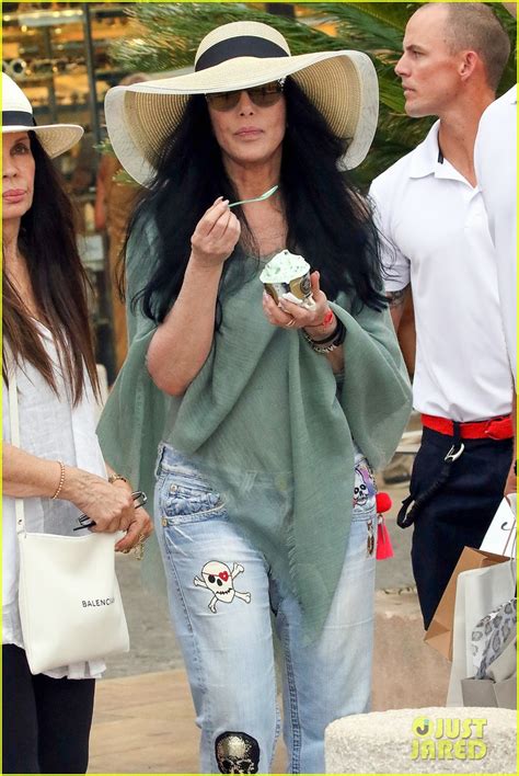 Cher Celebrates Mamma Mia 2 Success In St Tropez Photo 4119088