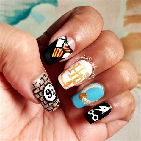 Harry Potter Nail Ideas Popsugar Beauty Nails Harry Potter Nails
