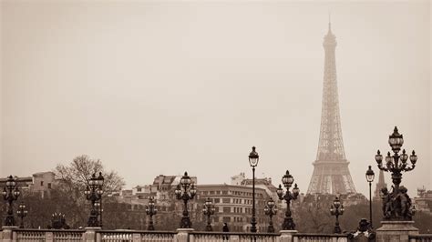 Download Black And White Photos Of Paris Wallpaper Image By
