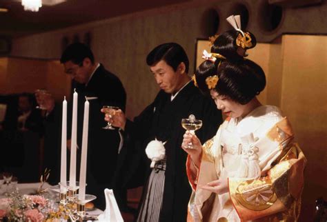 traditional japanese shinto style weddings