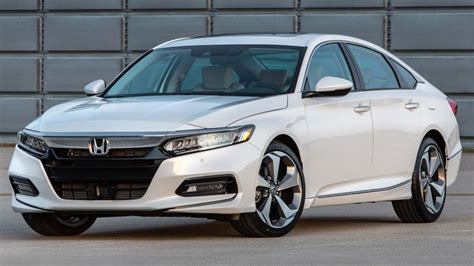 Kbb.com has been visited by 100k+ users in the past month 2018 Honda Accord: RIP V6, hello turbo I4 and Civic Type R ...