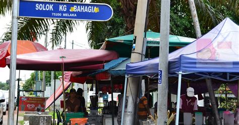 Klebang original coconut shake is located along jalan klebang besar. My Small World: Makan Time - Klebang Coconut Shake, Melaka
