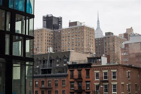 Empty Apartments In Manhattan Reach Record High Topping 13000