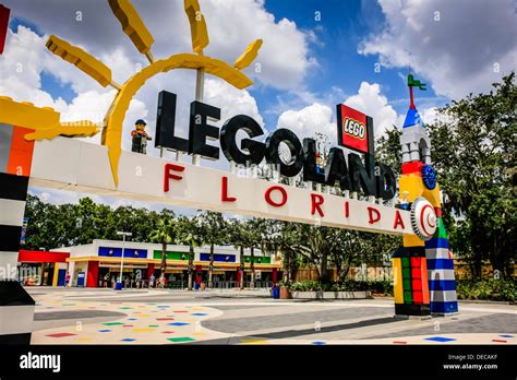 Entrance Legoland Florida Theme Park Hi Res Stock Photography And