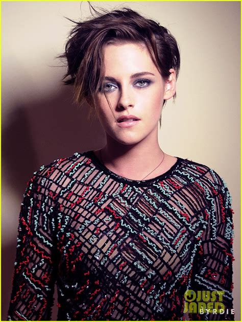 Kristen Stewart Cant Stop Smiling While Getting Her Makeup Done Photo
