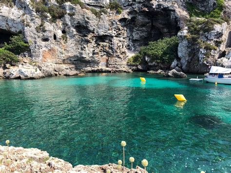 And you can find them online. Best Swimming Lakes in the USA - Tripelle