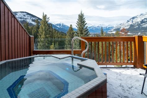 8 Best Hotels In Banff With Private Hot Tubs Travel Banff Canada