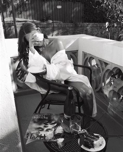 Just like the rule of thirds, scenery makes the shot look more interesting (and not like you're just shooting yourself at home because you're bored). Look in the mirror and tell yourself I love you and mean ...