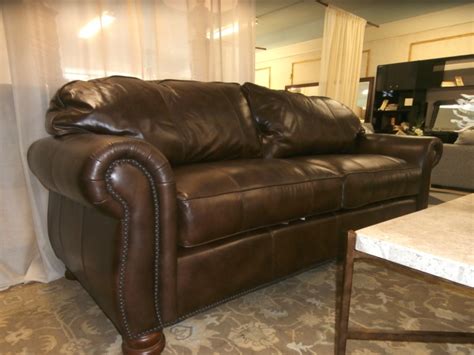 Best Home Furnishings Noble Osmond Stationary Leather Sofa With