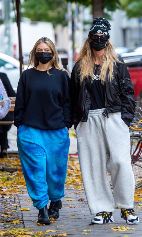 Heidi klum gave birth to leni in may 2004 right after her split from italian businessman flavio briatore. Heidi Klum and her lookalike daughter go shopping dressed chic