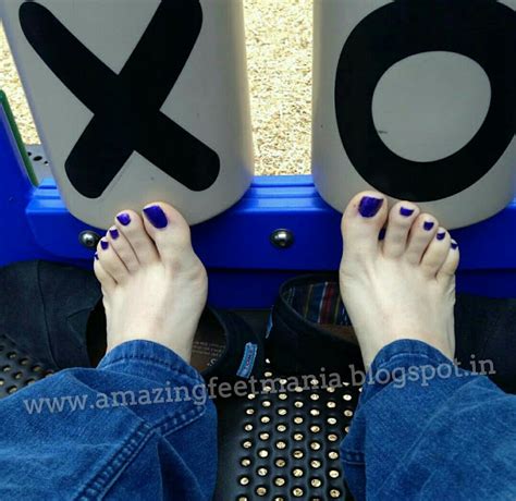 Beautiful Female Feet These Blue Toenails Wow