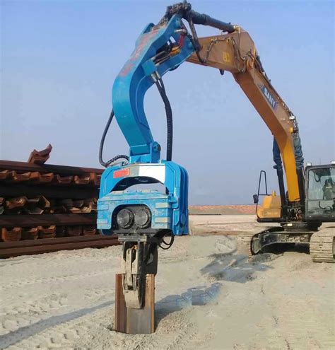 These large earthmoving pieces of equipment are ideal for your commercial construction site or landscaping job. V250 Excavator vibro hammer drives sheet piles - Yongan Vibro