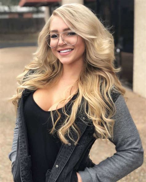 Courtney Tailor Biography Age Wiki Measurements And Pictures 360dopes