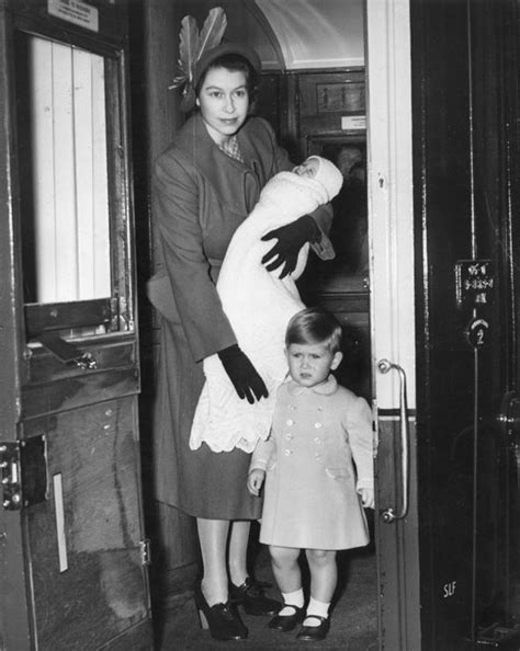 Queen branded 'tiger mum' for authoritative traits...but ...