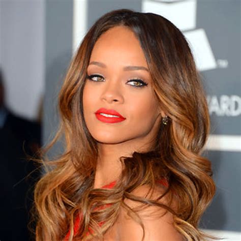 Cranky Beauty Pants: Gorgeous Rihanna, Shame About That ...