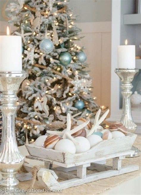 30 Gorgeous Beach Themed Christmas Decoration Ideas For Your Home In