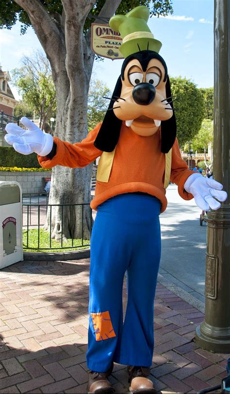 Kuya Marcs Bloggy Site Goofy Is My All Time Favorite