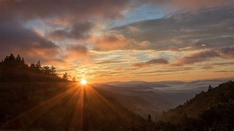 Oconaluftee Sunrise Ii Great Smoky Mountains Most Visited National