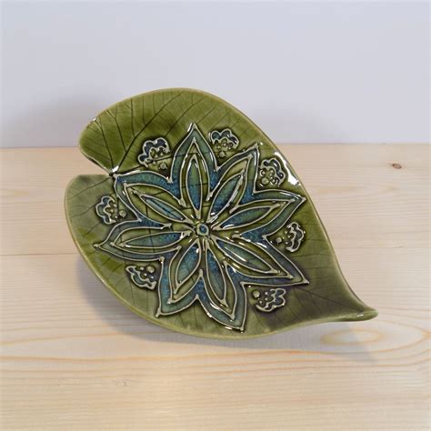 Large Green Ceramic Heart Shaped Leaf With Slip Trailing Etsy Green