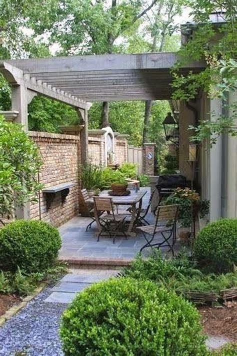 Popular Small Backyard Patio Design Ideas 30 Homyhomee