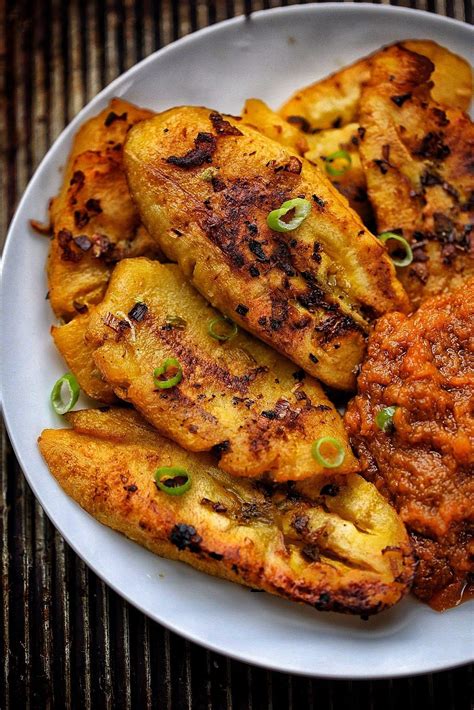 Crispy Pan Fried Plantains With Pepper Sauce Recipe Plantain