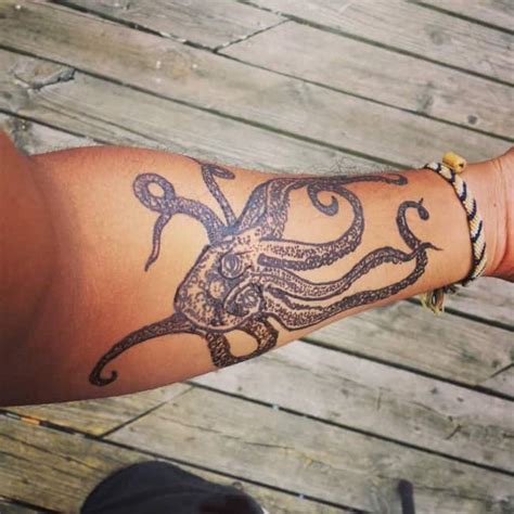 The leading role was played by roger moore. 150+ Spectacular Octopus Tattoos & Meanings (Ultimate ...