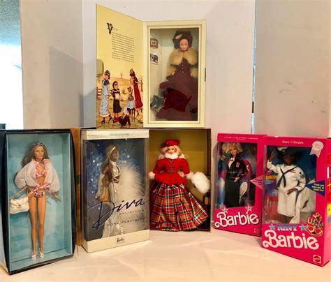 Lot 132 Vintage Barbies New In Box Puget Sound Estate