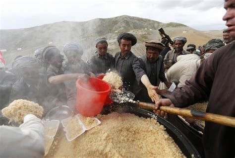 Afghans Struggle To Distribute Aid After Devastating Landslides