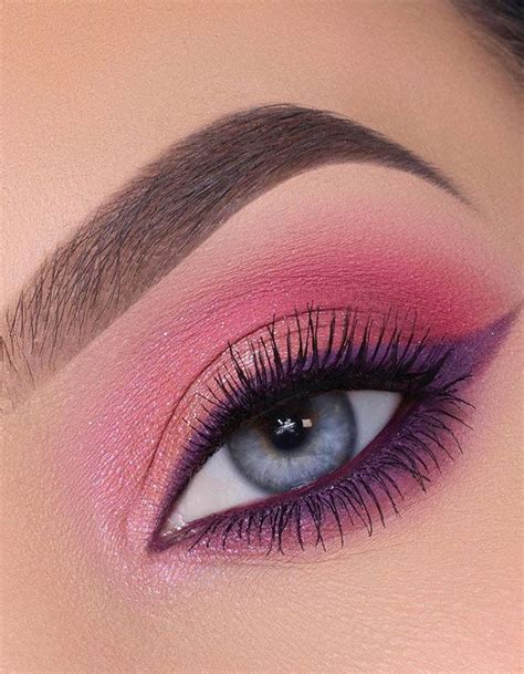 Pink And Purple On Blue Eyes This Makeup Idea Features Pretty Pink