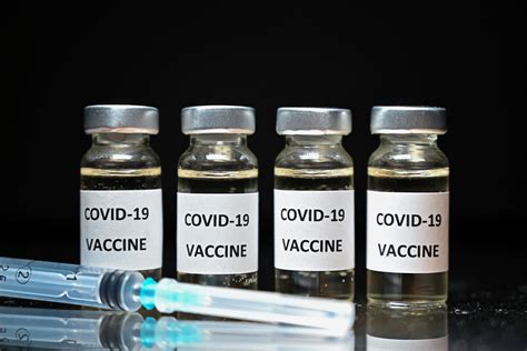 People who have received the j&j vaccine who develop severe headache, abdominal pain, leg pain. Here's Who Will Get the First COVID-19 Vaccines in the U.S.