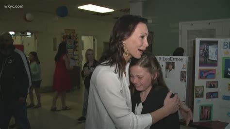 Wkycs Betsy Kling Surprises Norton Student Who Dressed Like Her For