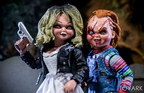 Neca Bride Of Chucky Ultimate Chucky And Tiffany 2 Pack Toyark Gallery The Toyark News