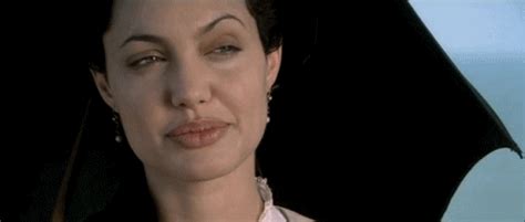 Filmboards Rate Angelina Jolie S Acting Performance In The Movie Original Sin