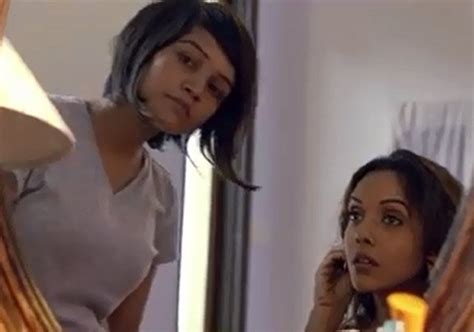 India S First Lesbian Ad For Fashion Brand Goes Viral Indiatv News World News India Tv