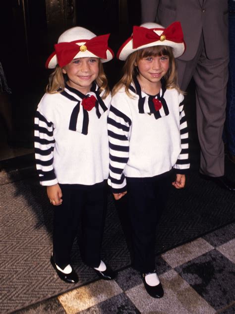Mary Kate And Ashley Olsen Turn 26 — See Their Younger