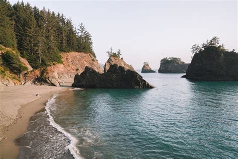 The Best Oregon Coast Towns and Attractions - Bon Traveler