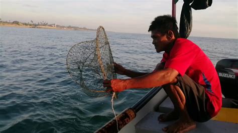 Check spelling or type a new query. Nelayan bubu ketam (bito) Tanjung Gelam Kuala Nerus ...