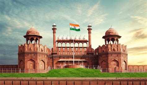 10 Famous Historical Places In India Housing News