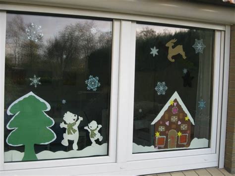 Sechs bis dreizehn) jahre alt. Kids paper window decoration gingerbread house winter ...