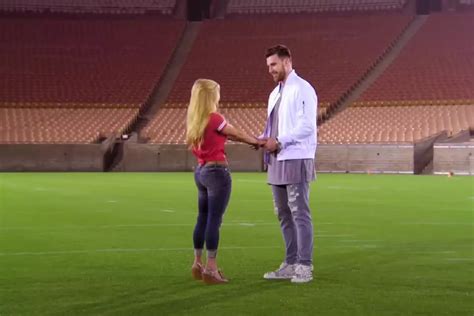 Catching Kelce Travis Kelces Reality Dating Show Going Viral Tmspn