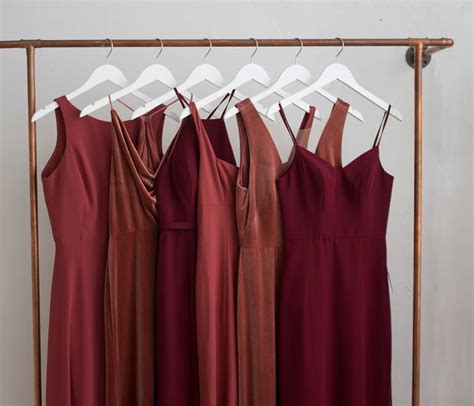 Modern And Hip Fall Wedding Colors A Practical Wedding