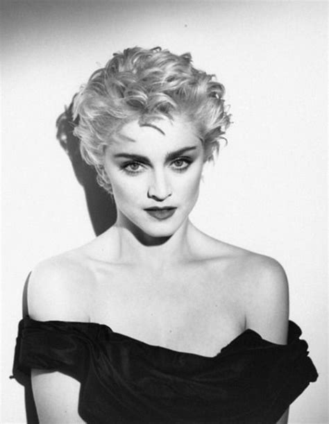 Madonna 80s makeup inspired many girls and young women to adopt a specific look: 366 best Madonna images on Pinterest | Madonna 80s, Music ...