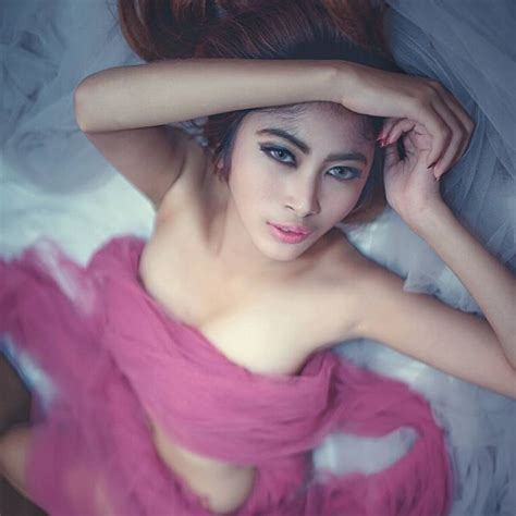 Nindya Athalia Putri Indonesian Girls Only Model Hot