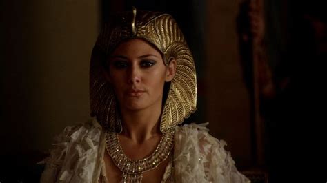 sibylla deen as ankhesenamun ancient egyptian women ancient egypt fashion avan jogia egyptian
