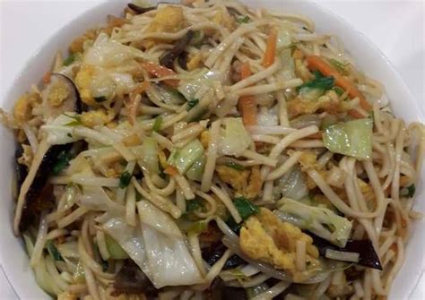 Check spelling or type a new query. Resep Mie goreng telur oleh Emma Quimada - Cookpad