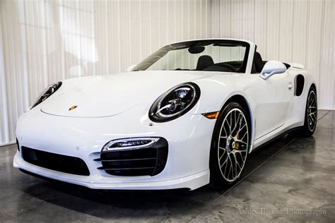Porsche 911 Turbo S White 2016