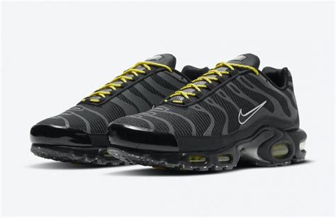 Nike Air Max Plus Arriving In Black And Yellow Sneaker Novel