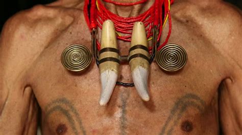 The Dying Art Of Headhunting Tattoos Bbc News